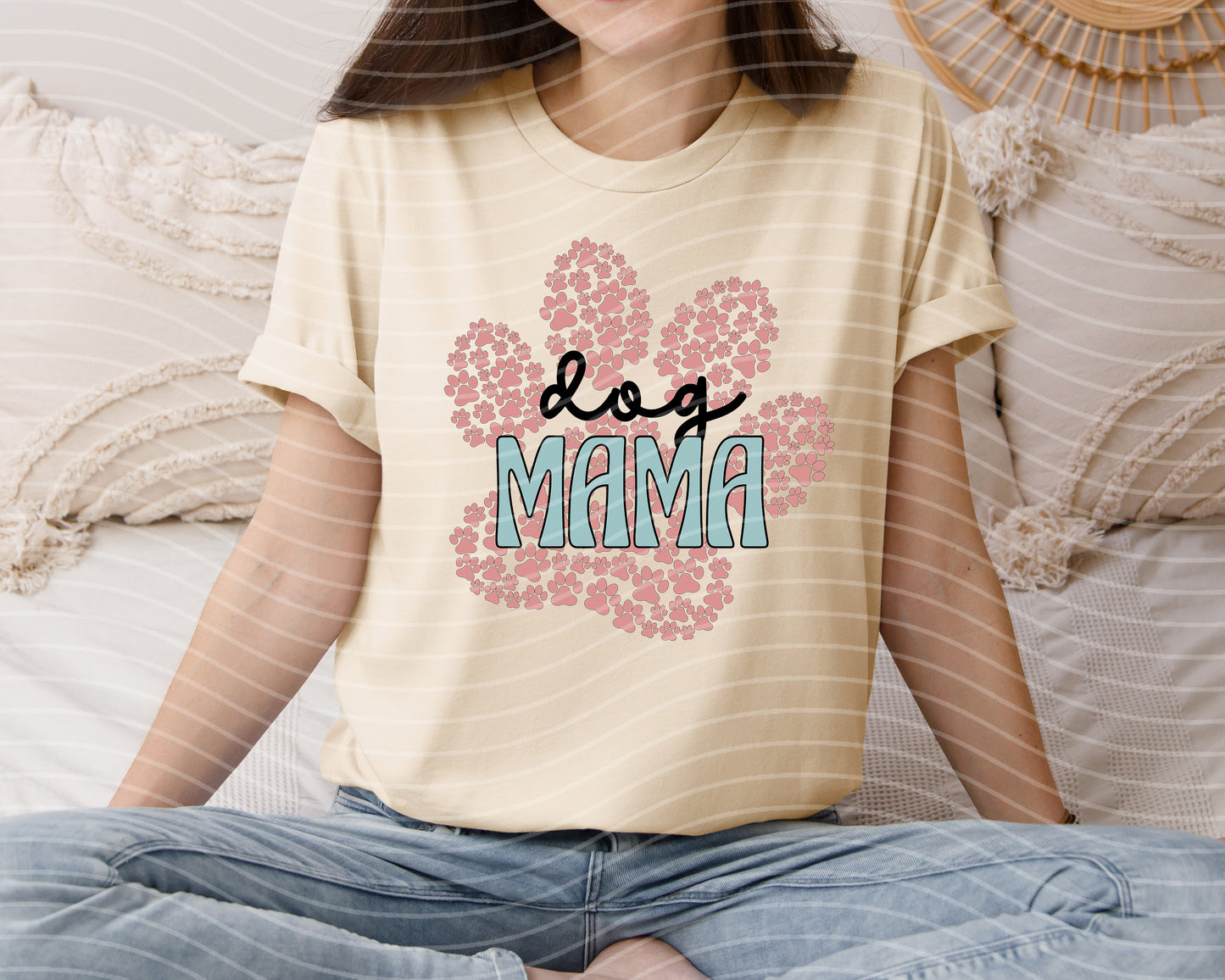 Dog Mama Graphic Tee