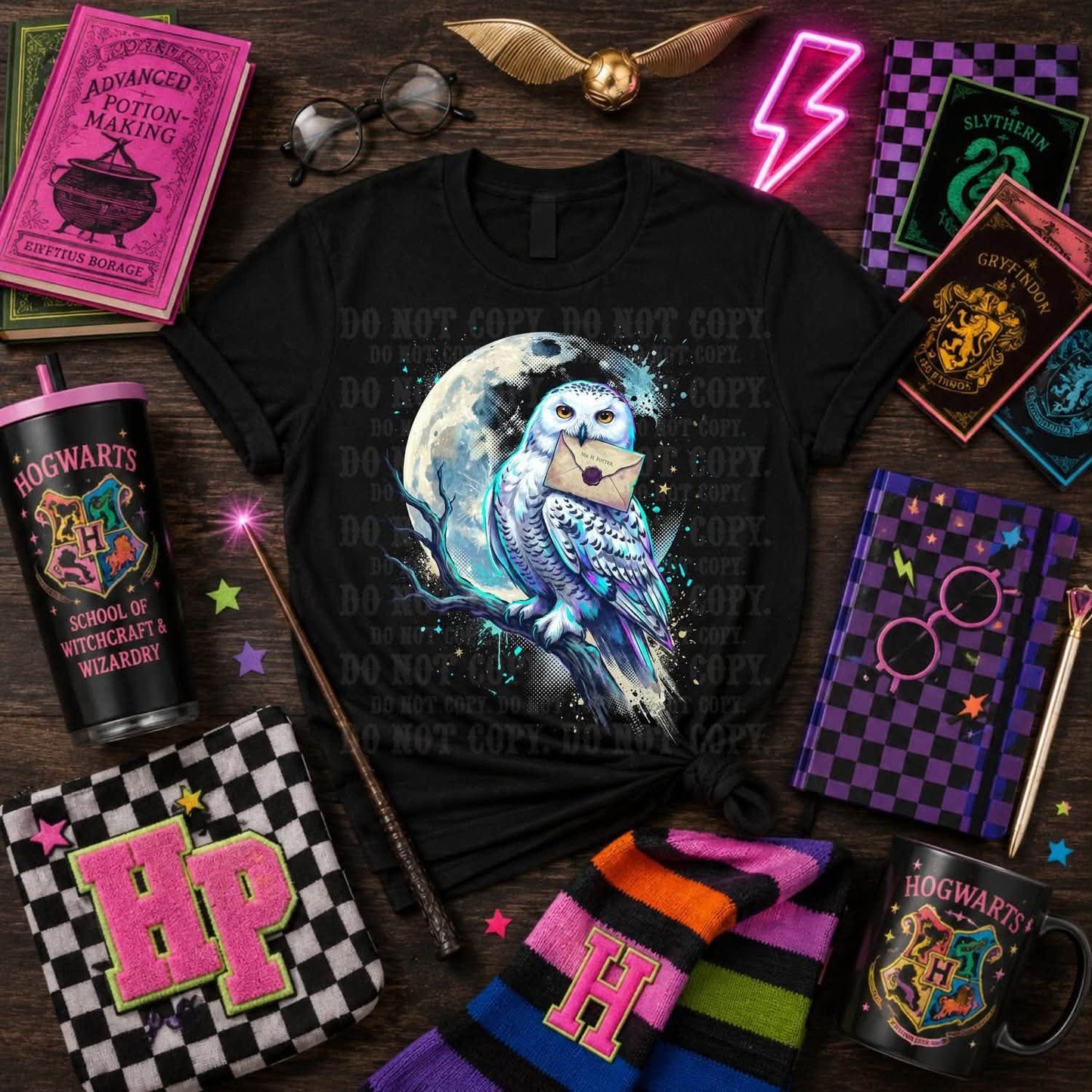 Hedwig Graphic Tee