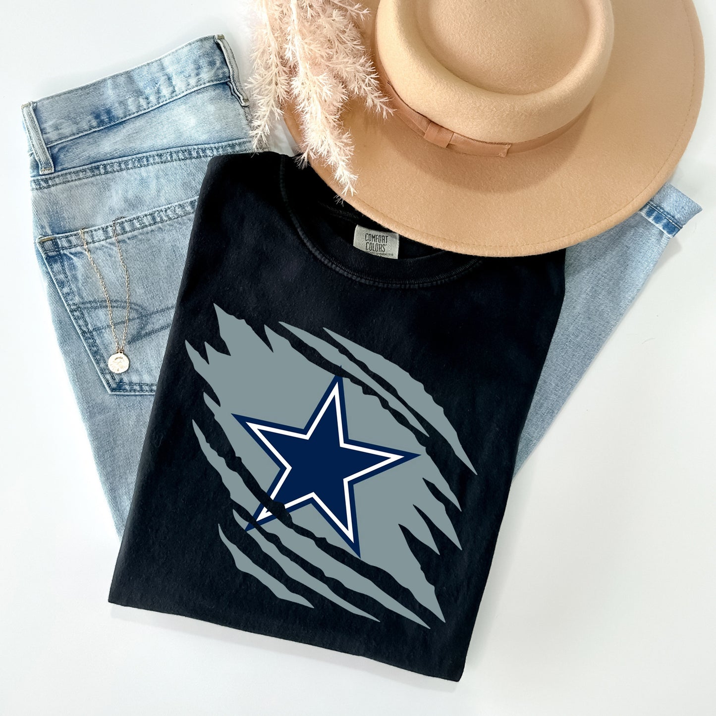 Cowboys Claw Graphic Tee