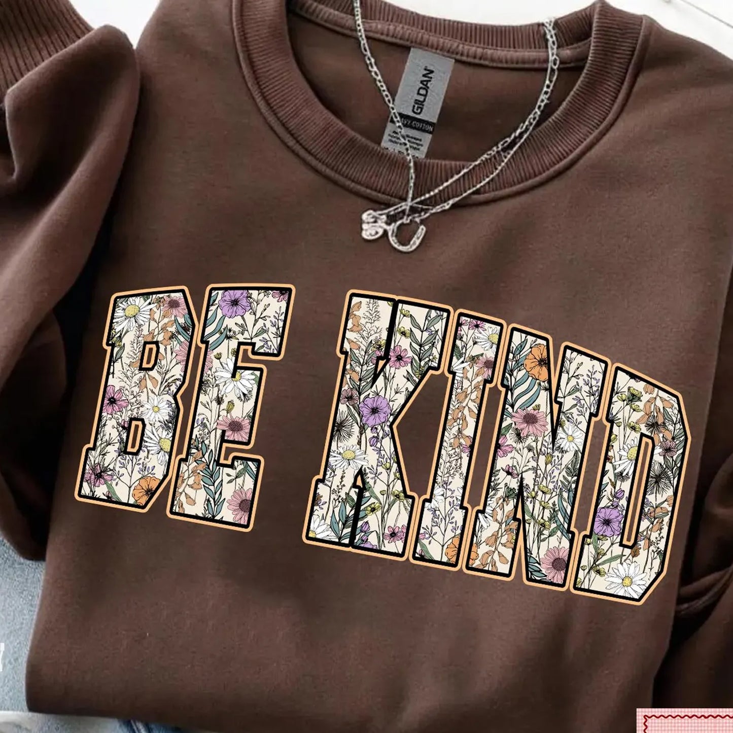 Be Kind Graphic Tee