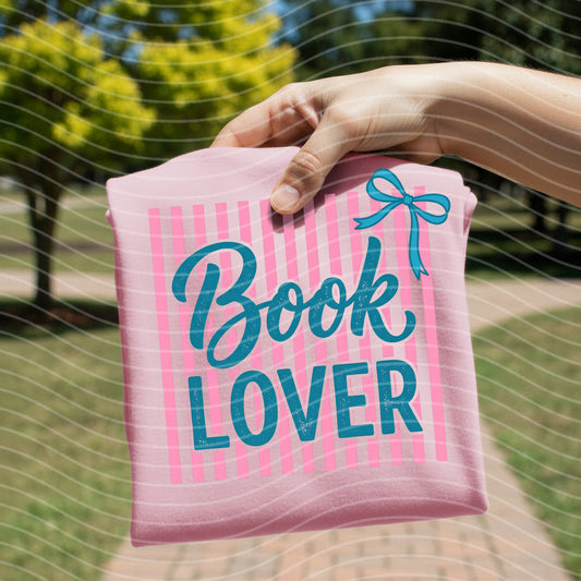 Book Lover Graphic Tee