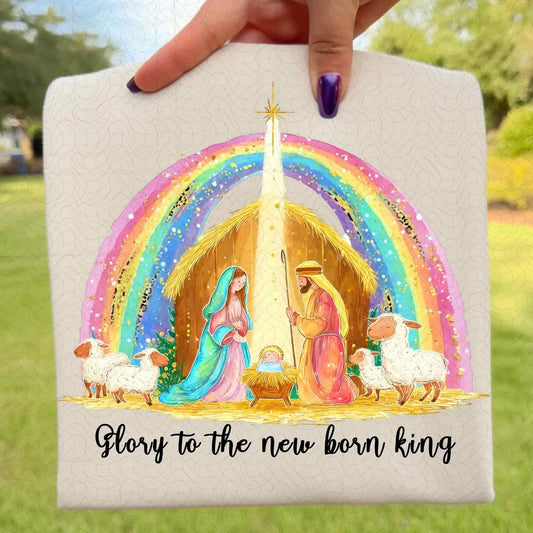 Glory to the Newborn King Graphic Tee