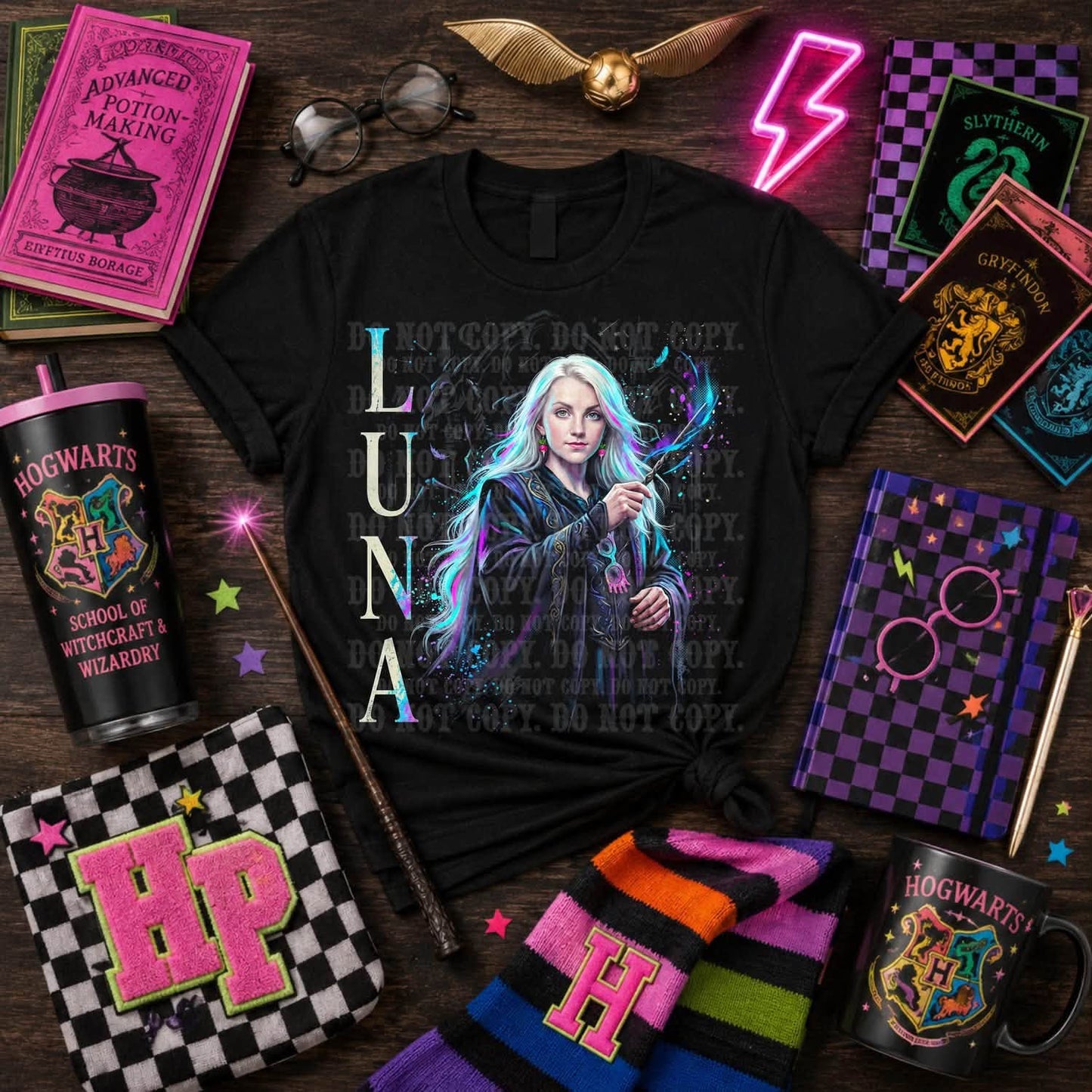 Luna Graphic Tee