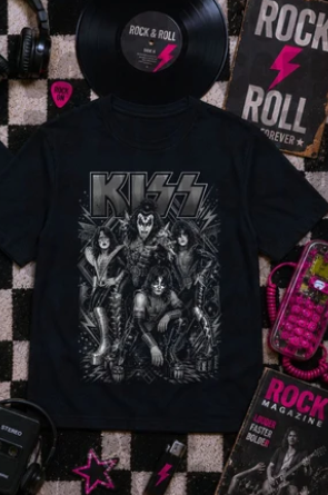 Kiss Graphic Tee