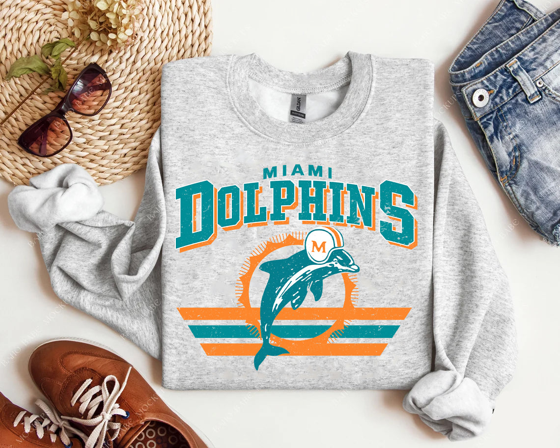 Vintage Team Dolphins Graphic Tee
