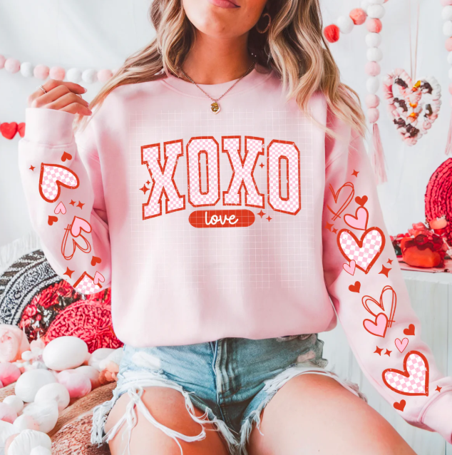 XOXO Love Graphic Tee