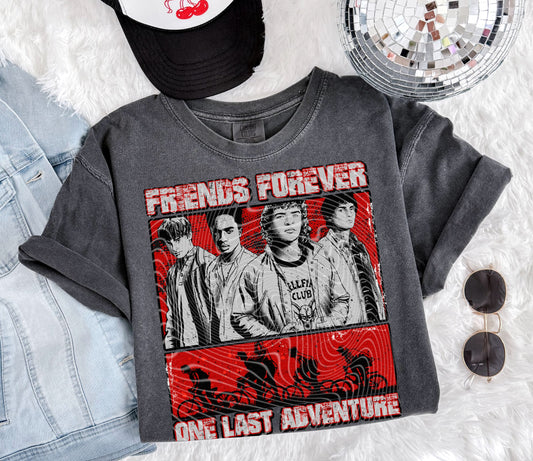 Friends Forever Graphic Tee