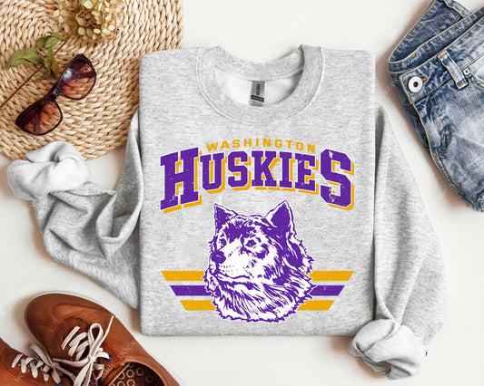 Vintage Team Huskies Graphic Tee