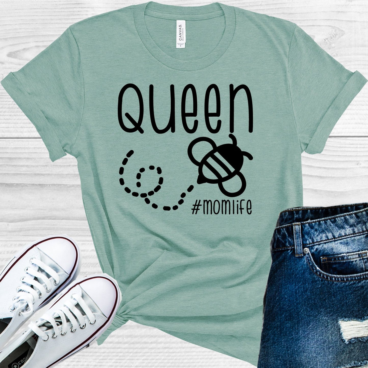 Queen Bee #momlife Graphic Tee Graphic Tee