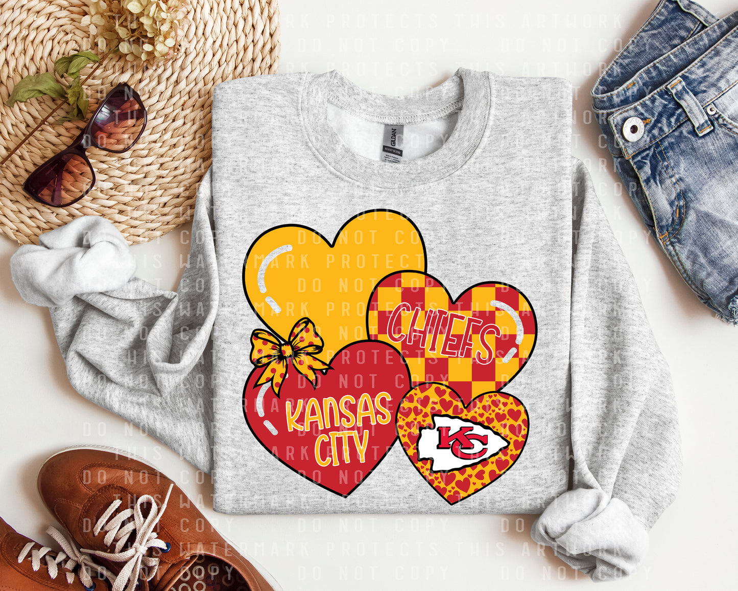 Chiefs Hearts Graphic Tee