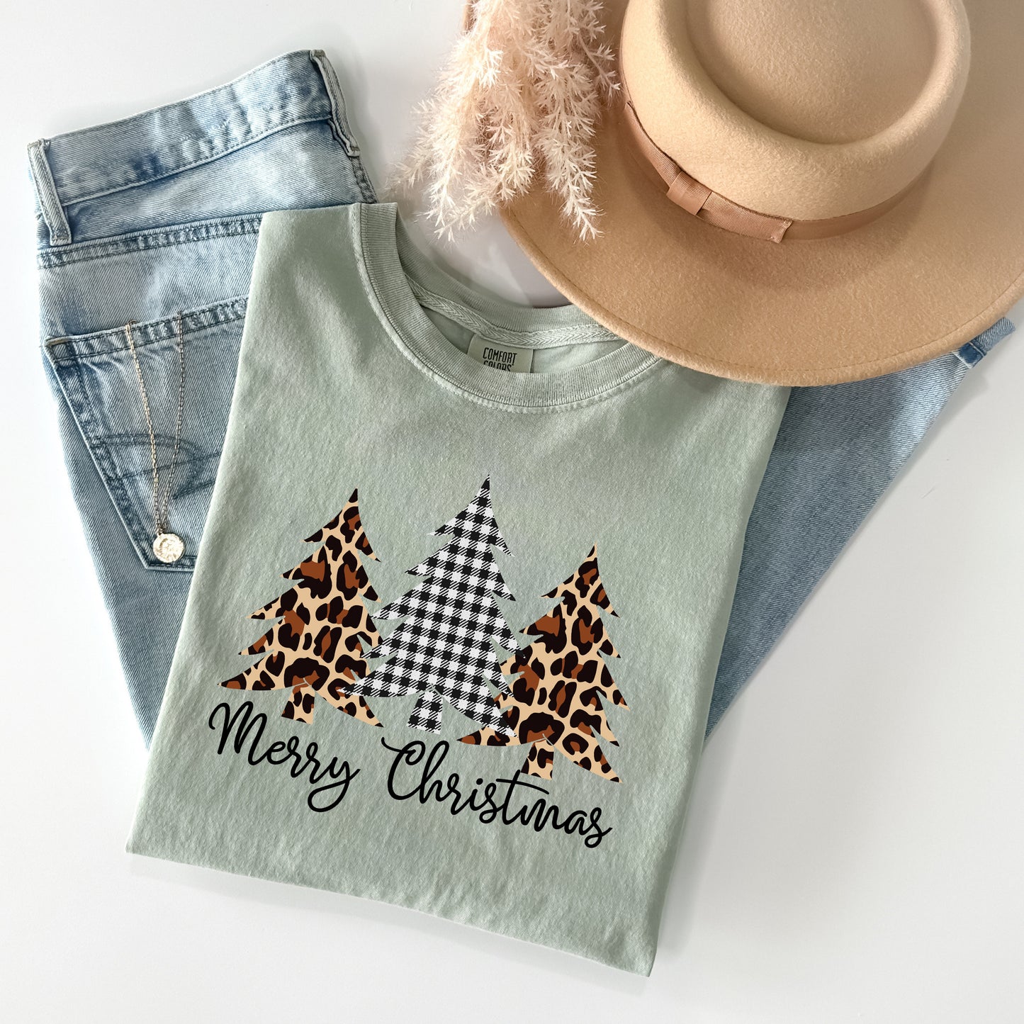 Merry Christmas Graphic Tee