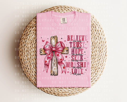 Love Like Jesus Graphic Tee