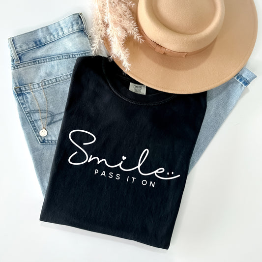 Smile Pass it On Graphic Tee