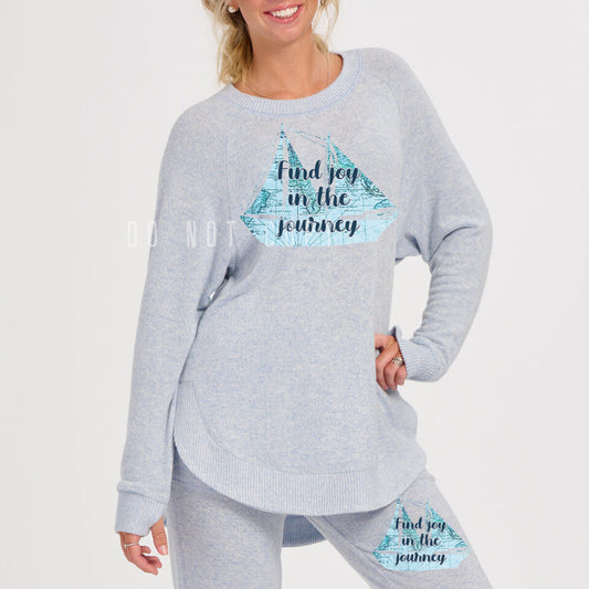 Find Joy in the Journey Graphic Tee