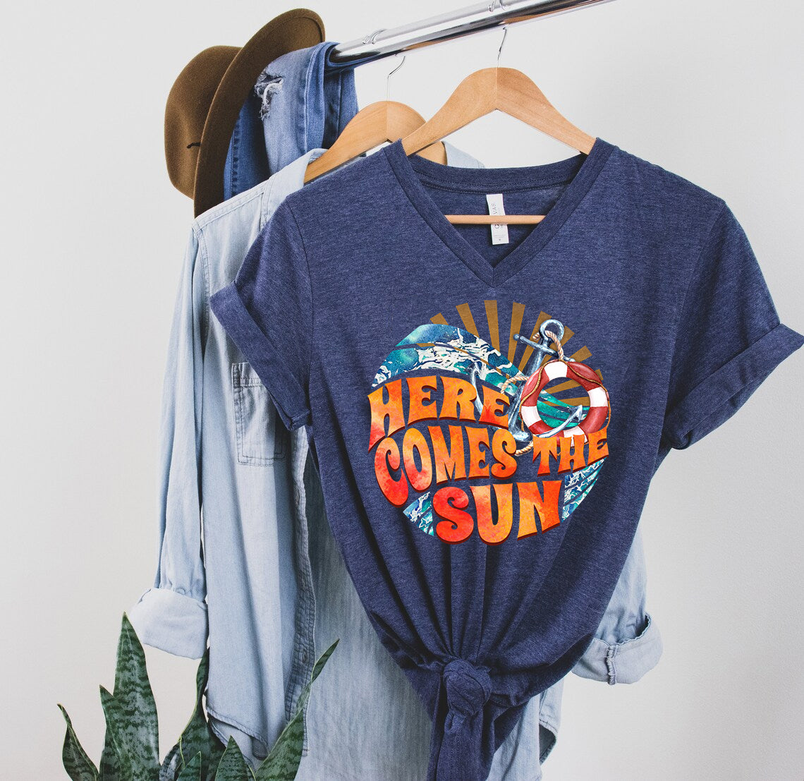 Here Comes the Sun Graphic Tee