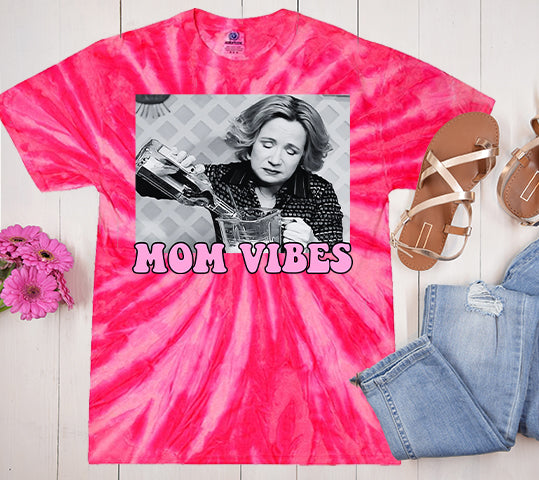 Mom Vibes Graphic Tee