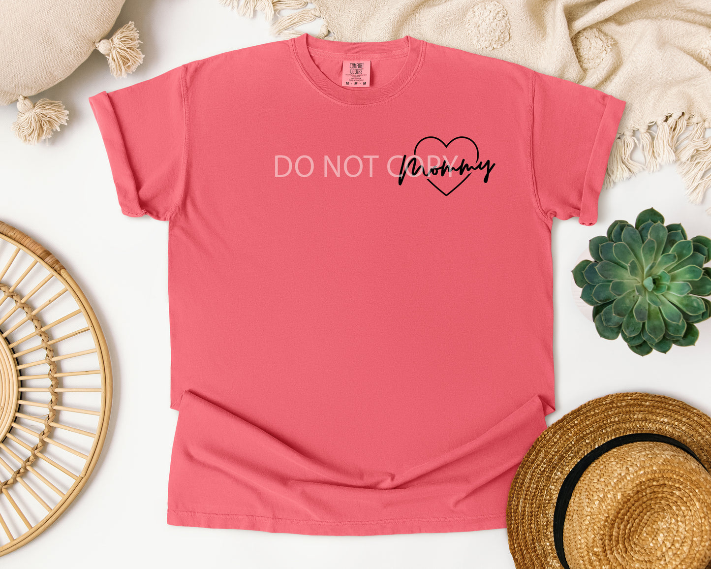 Mommy Pocket Heart - Customize with Name Graphic Tee