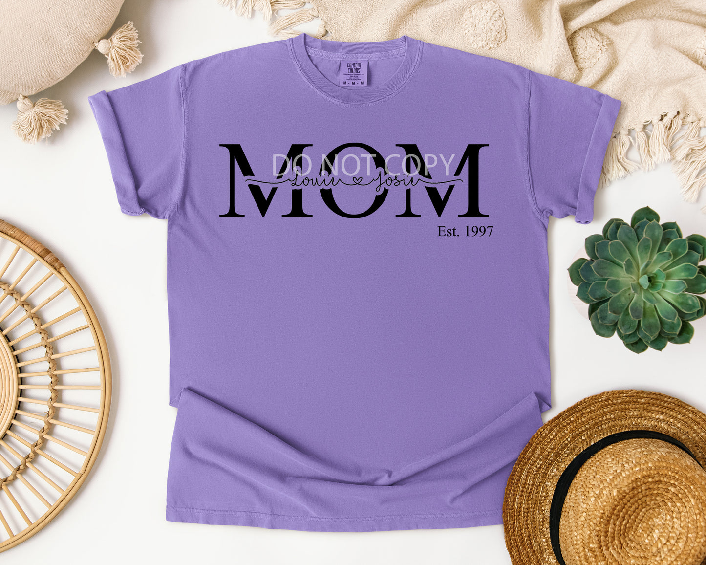 Personalized Mom Graphic Tee