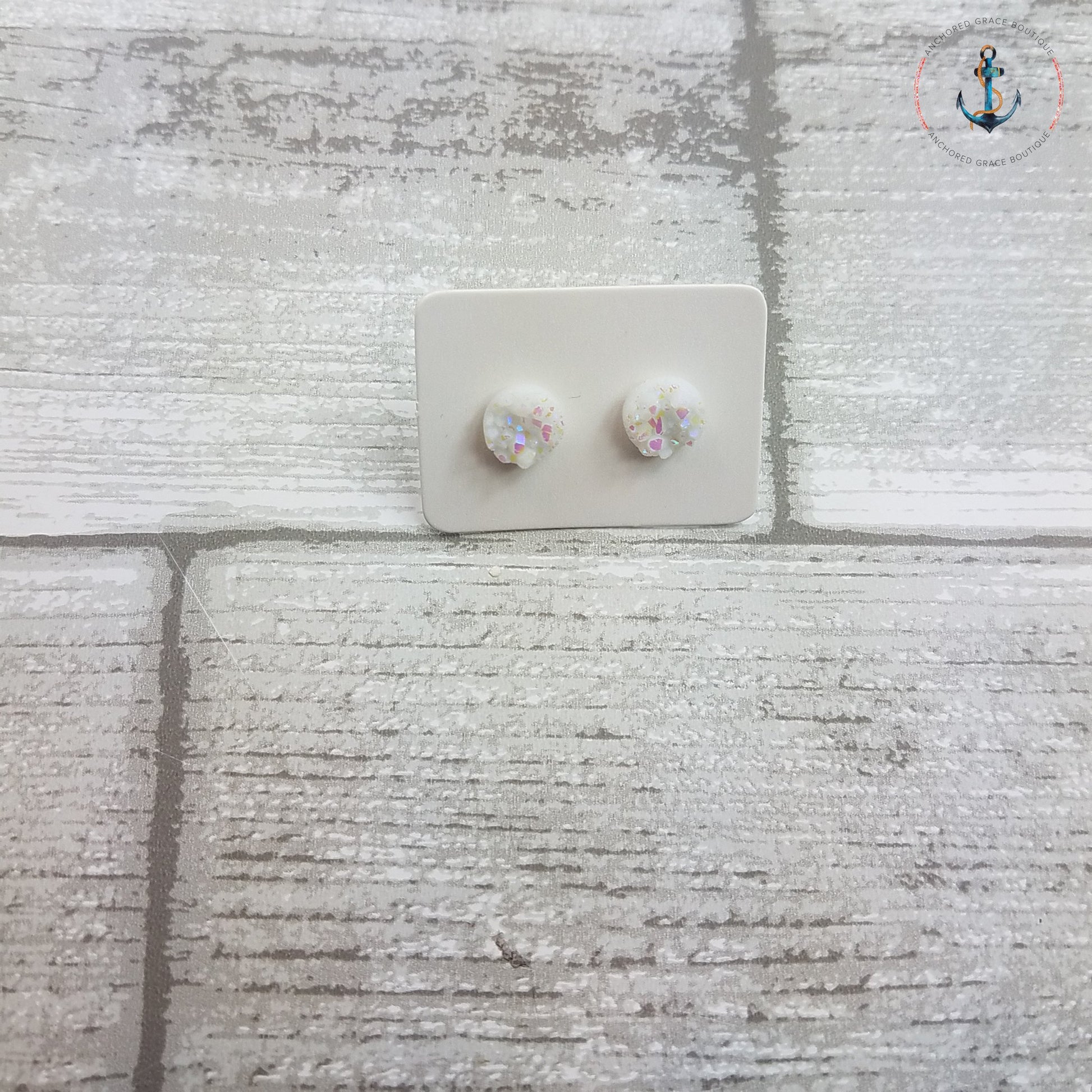 8Mm Druzy Stud Earrings - White