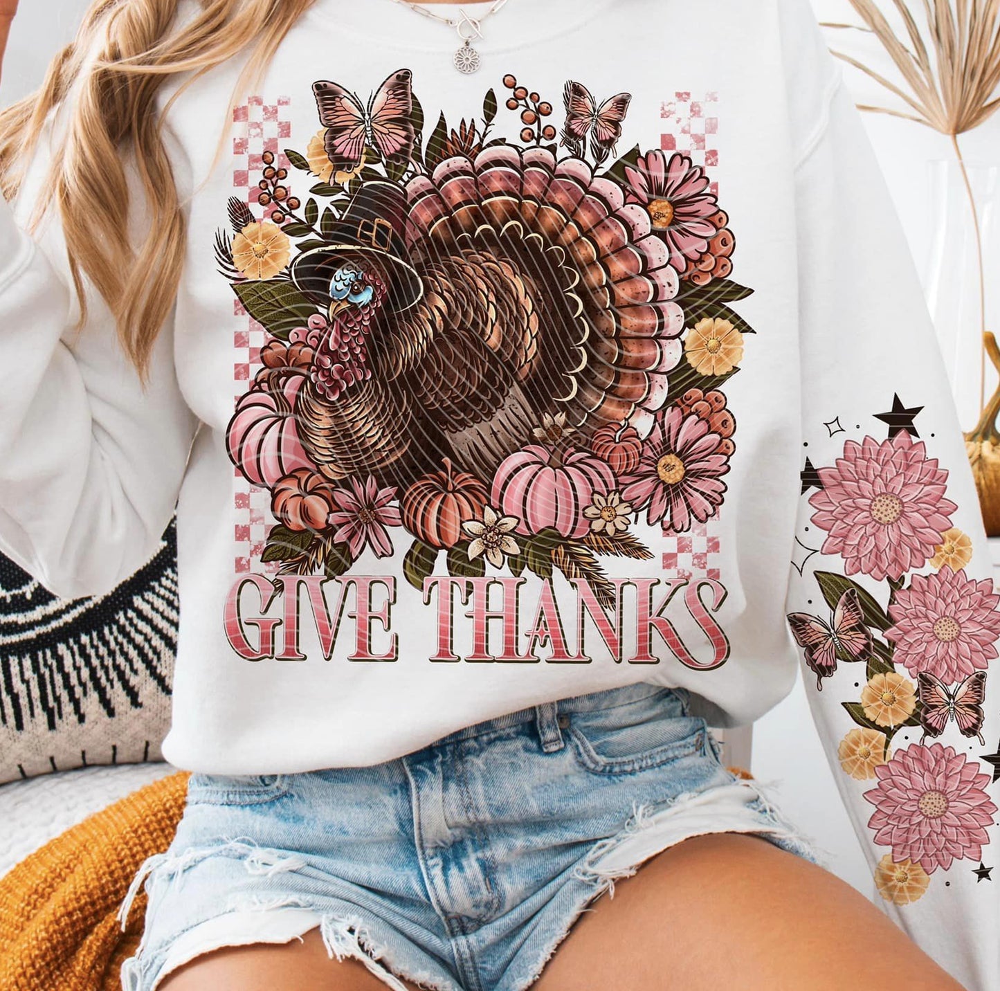 Give Thanks Graphic Tee