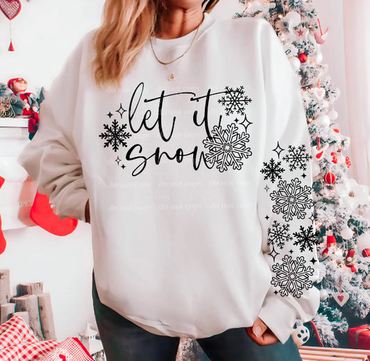 Let it Snow Graphic Tee