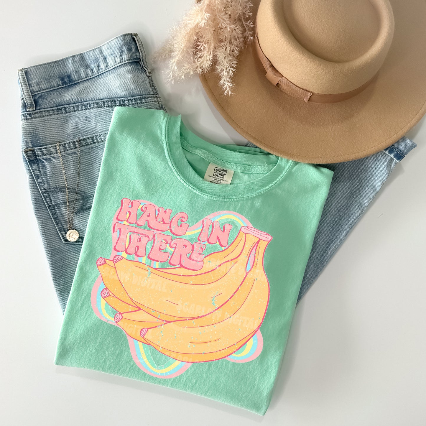 Hang in There Graphic Tee