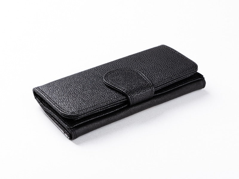 She is a Mess Wallet