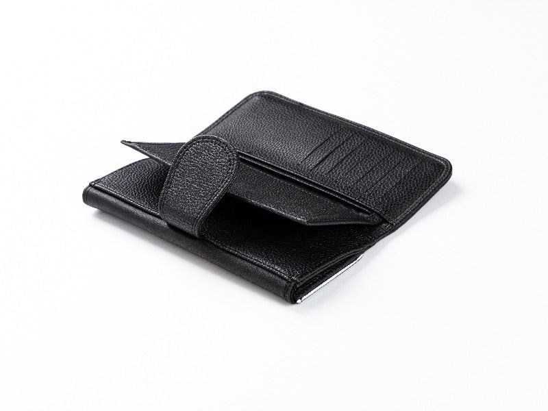 She is a Mess Wallet