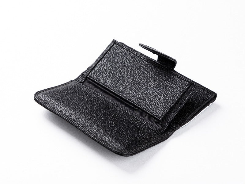 She is a Mess Wallet